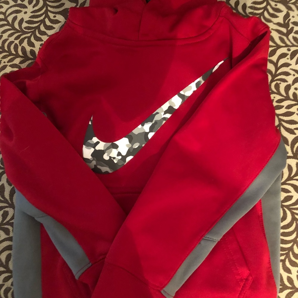 Boys Nike Hooded Sweatshirt